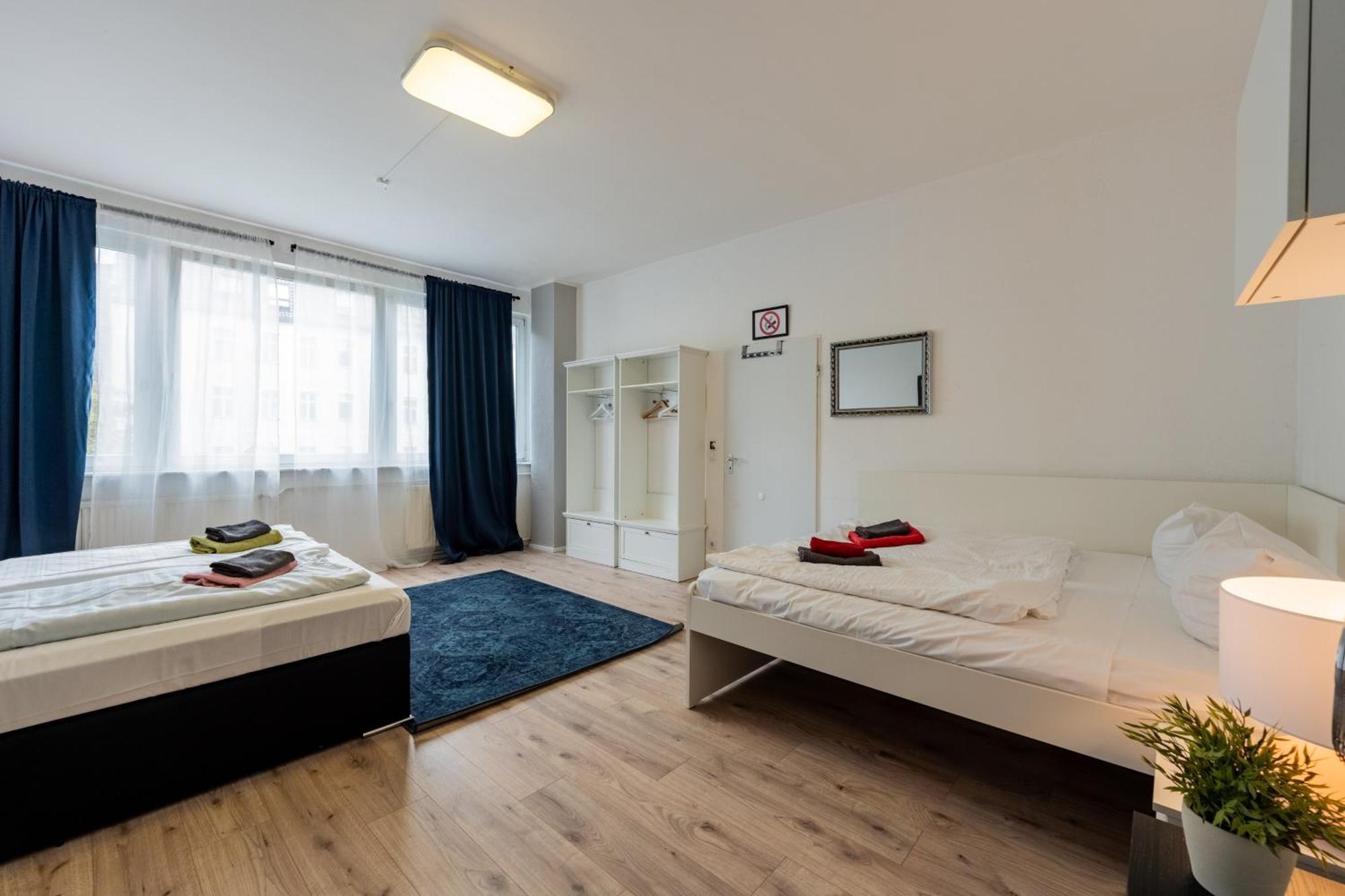 Apartment Modern Fancy Center