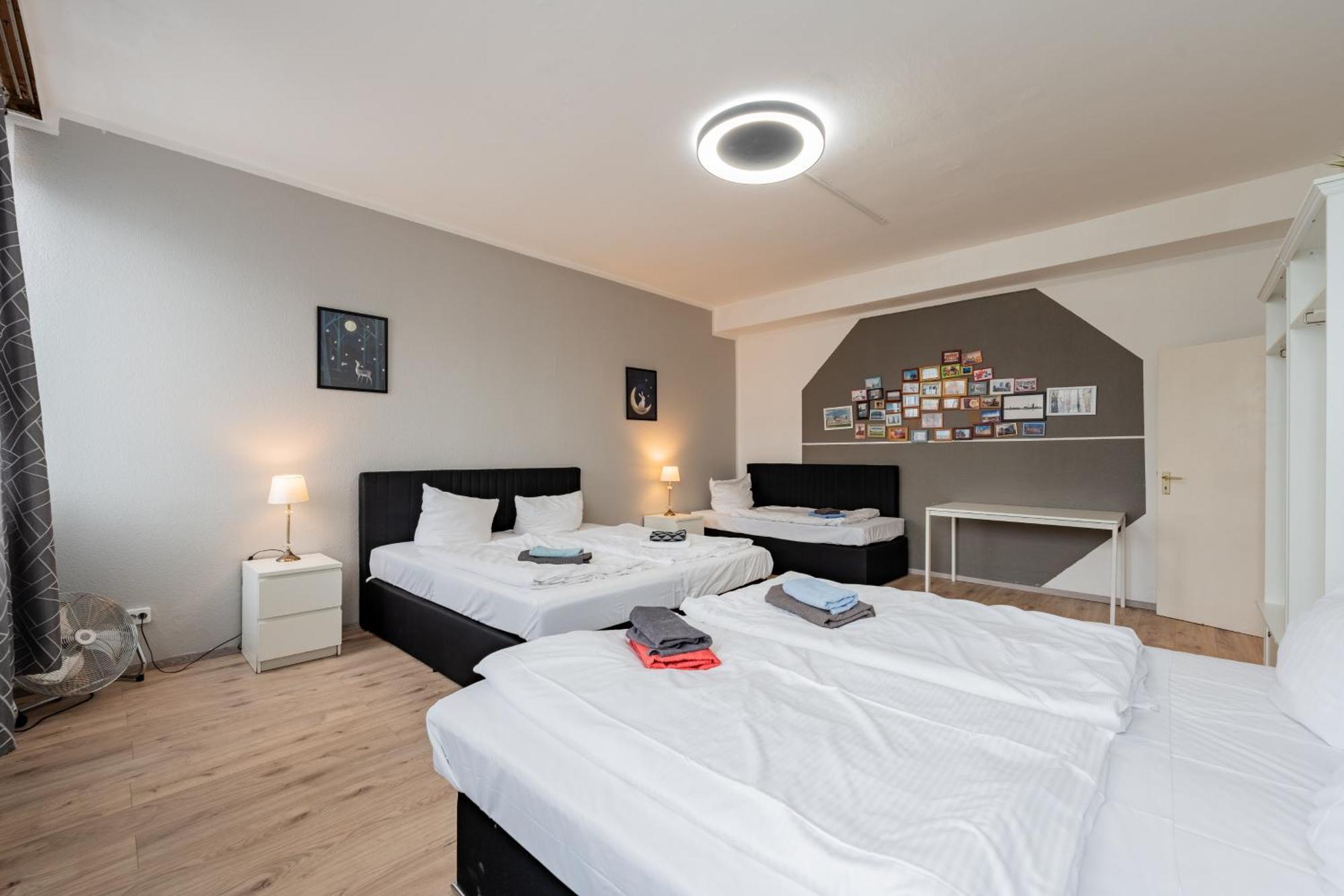 Modern Fancy Center Apartment